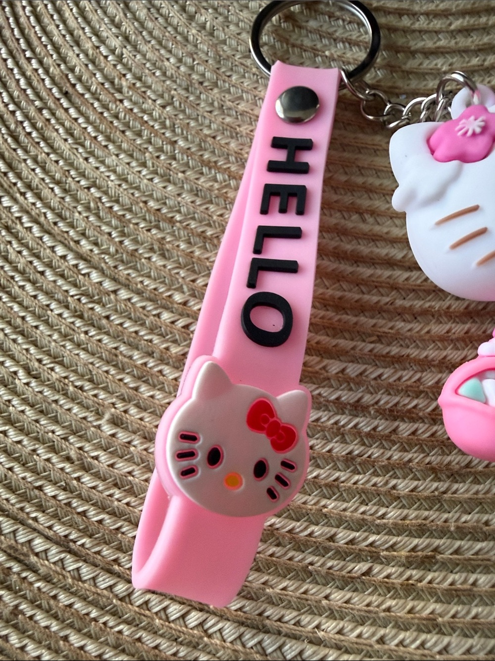 Hello Kitty Pink and White Keychain Charm Set NWOT - Picture 2 of 7